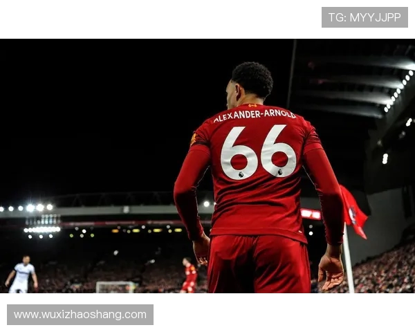 波罗在2324赛季助攻18次成英超后卫之最展现出色表现